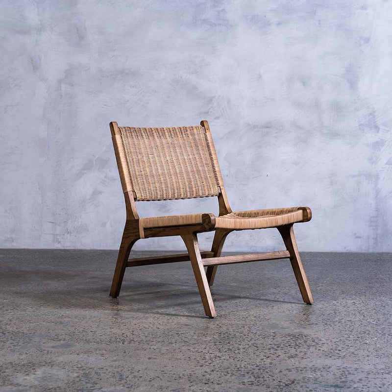 Jela Rattan Outdoor Chair – Cane & Ash Wood Lounge Seating